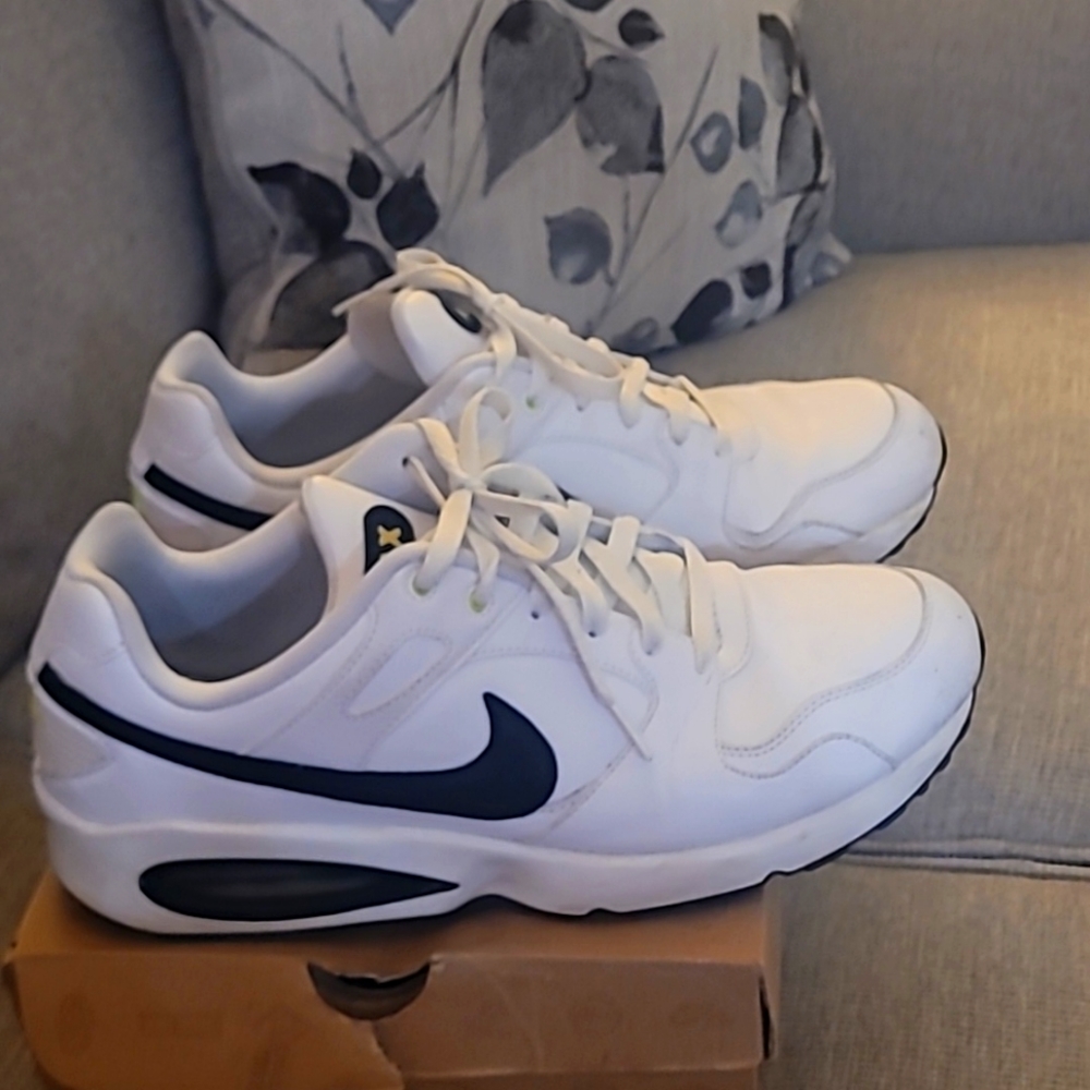 Men's Nike Air Max Coliseum RCR